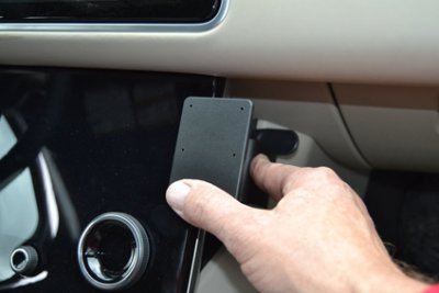 Cell phone holder Range Rover Velar 2017-