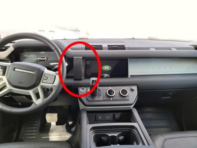 Mobile phone holder for Land Rover Defender 2020-
