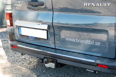 Rear bumper protection Renault Trafic from 2014-2022