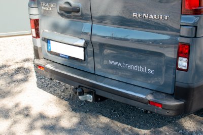 Rear bumper protection in stainless steel for Nissan NV300 from 2016-