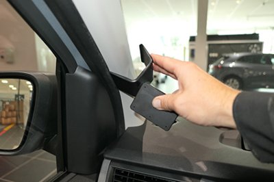 Mobile phone holder for Renault Express 2021-