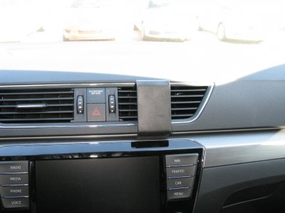 Mobile phone holder Skoda Superb from 2016-2019