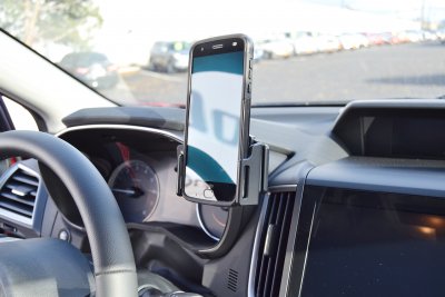 Mobile phone holder Subaru XV from year 2018-