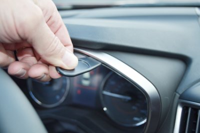 Mobile phone holder Subaru XV from year 2018- onwards
