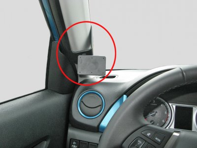 Mobile phone holder Suzuki Vitara from 2015-