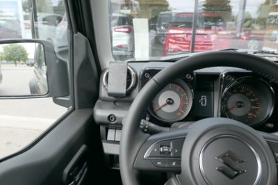 Mobile phone holder Suzuki Jimny 2018-