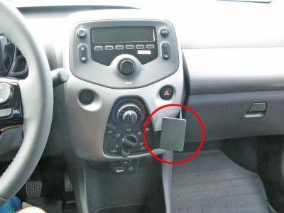 Mobile phone holder for Toyota Aygo from 2014-2021