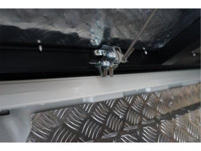 Tonneau cover Hilux (Toyota) 2016-2021 Aluminum Basic