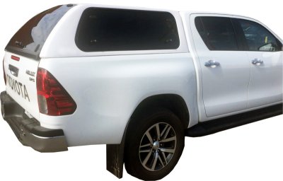 Opening window cover for Toyota Hilux (Double Cab) from 2016-