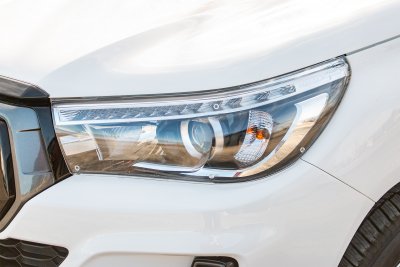 Transparent stone guards Hilux (Toyota) from 2016-2020