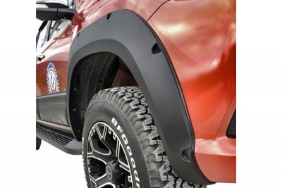 Fender flares Hilux 2016-