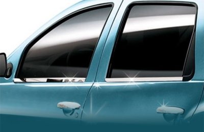 Stainless steel moldings for Toyota Hilux 2016-