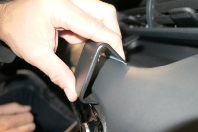 Mobile Holder for Mazda 2 from 2022- | Model-adapted