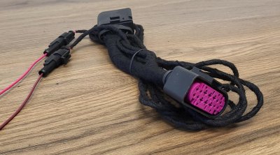 Extra light adapter Audi 14-pin