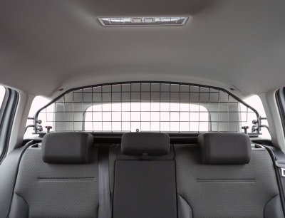 Dog guard Volkswagen Golf from 2014-2019