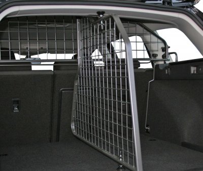 Dog guard and divider Volkswagen Golf from 2014-2019