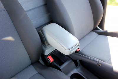 Imitation leather armrests for Volkswagen Caddy from 2004-2020