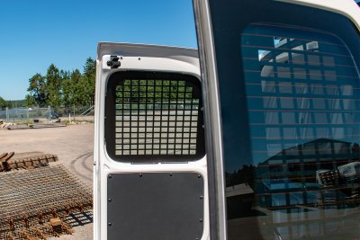 Security Grille Volkswagen Caddy from 2016-2020