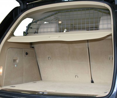 Dog guard Volkswagen Touareg from model year 2002-2010
