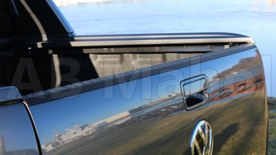 Protect the flap edge with this edge protection. For VW Amarok and Amarok V6
