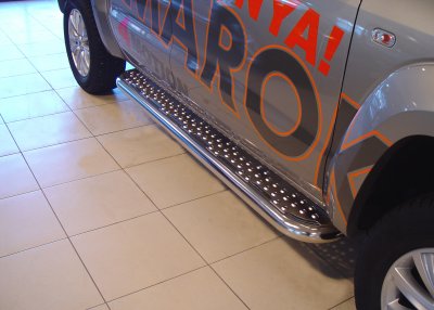 Side steps Amarok (Volkswagen) 2011-