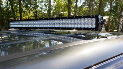 LED light bar for roof mounting for VW Amarok 2011-