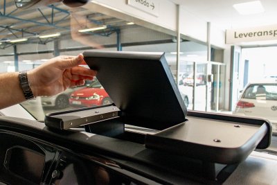 Table Volkswagen Transporter T6.1 2020-2024