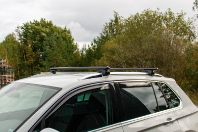 Black Aluminum Roof Rack - Second-hand sorting
