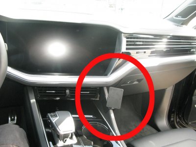 Mobile phone holder Volkswagen Touareg from 2019-2023