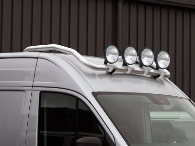 Front roof bar (low model) in Aluminum for MAN TGE H3 2017-