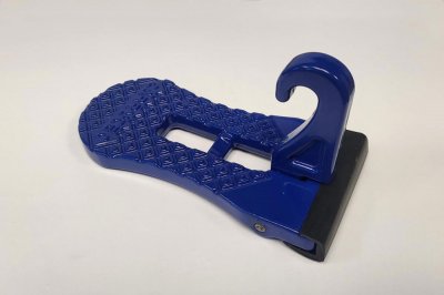 Car door steps - Easy access to the roof