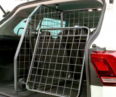 Dog guard and divider Mercedes E class Kombi 2016-2023