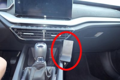 Mobile holder Skoda Octavia from 2021-