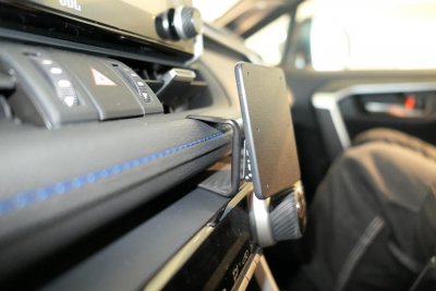 Mobile phone holder for Suzuki Across from 2021-