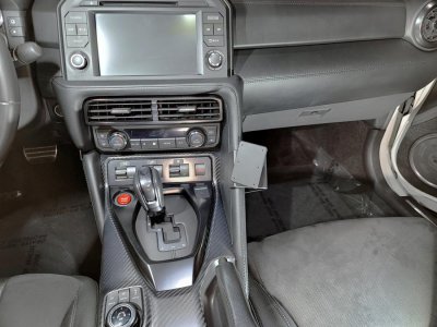 Cell phone holder Nissan GT-R 2017-