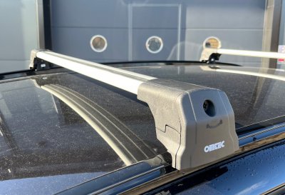 Roof racks Elegance V3 for Kia Ceed from 2012-2018 | Used parts sorting