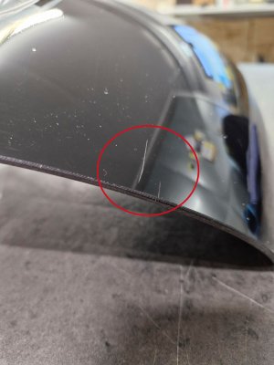 Black ABS plastic sunshade | Second-hand sorting