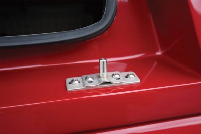 Truck Cap Alpha CMX for Toyota Hilux from 2016-2021
