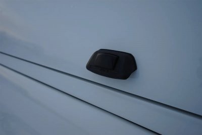 Truck Cap Alpha CMX for Toyota Hilux (Double Cab) from 2021-