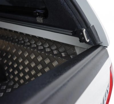 Truck Cap Alpha GSX for Toyota Hilux from 2021-