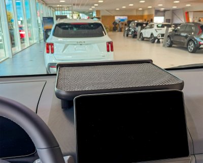 Table for Kia PV5 Passenger from 2025-