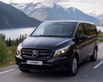 LED Light Bar Kit 2x Lumen SQ16 for Mercedes-Benz Vito from 2019-2024 | 22,304 lumens