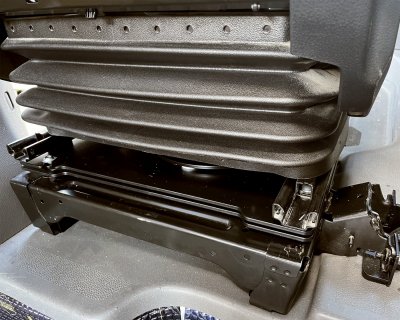 Swivel Plate for MAN TGE from 2016- – TÜV-certified