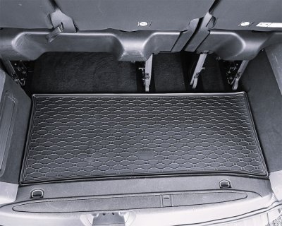 Trunk Mat Ford Custom Tourneo from 2018+, L1, 8-/9-seater, with rear heater