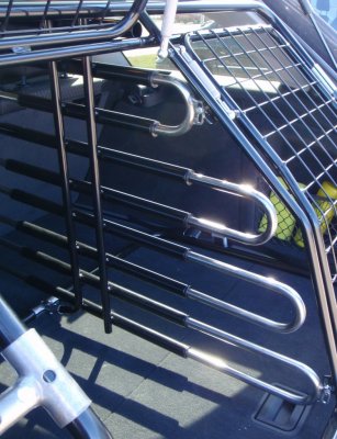 Divider for Dog Gate for Volkswagen Touran from 2011-2015