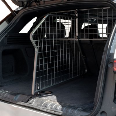 Dog guard Range Rover Sport from 2023-