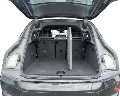 Travall Dog guard and divider BMW iX from 2022 and newer