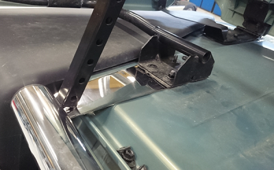 Stainless steel rear work light bar, for Volvo FH Version 4 Globetrotter/Globe XL