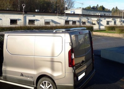 Stainless steel rear roof bar for Opel Vivaro 2015-