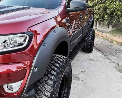 Fender flares for Ford Ranger from 2020-2022 | Rivets & cutouts